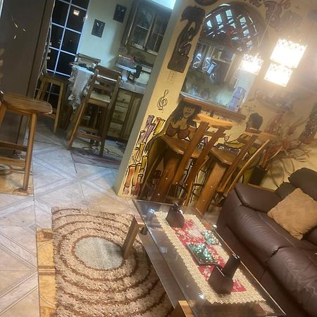 Jamaican R Home Kingston Ngoại thất bức ảnh